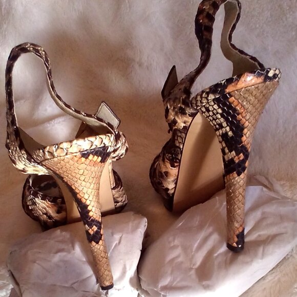Michael Kors LIMITED EDITION "The Jet Set 6" Python Heels Size: 7 - Picture 5 of 8